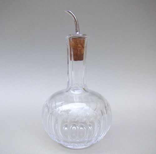 fig 2. GEORGE V SILVER MOUNTED ANGOSTURA BITTERS BOTTLE BY JOHN GRINSELL & SONS, BIRMINGHAM 1922