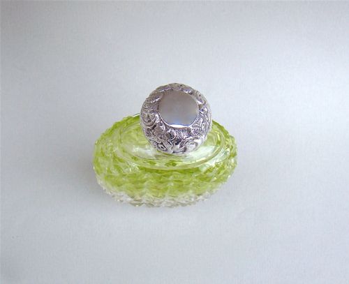fig 3. VICTORIAN SILVER & CUT GLASS SCENT BOTTLE BY CHARLES MAY, BIRMINGHAM 1897