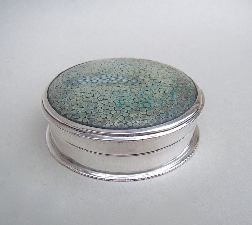 Rare Silver and Shagreen Circular Box by Samuel Jacob, Lonodn 1912
