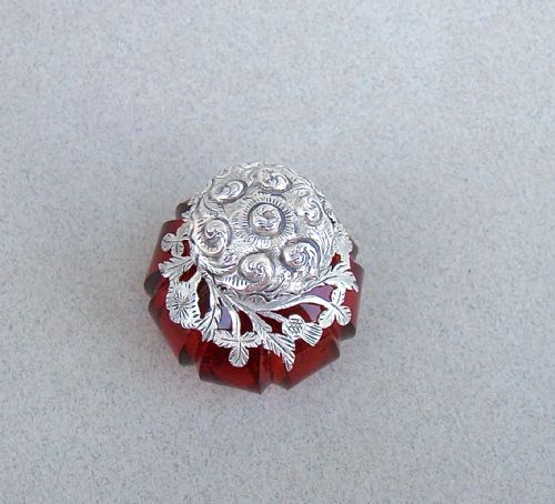 fig 3. RARE VICTORIAN SILVER MOUNTED CRANBERRY GLASS VINAIGRETTE, CIRCA 1890