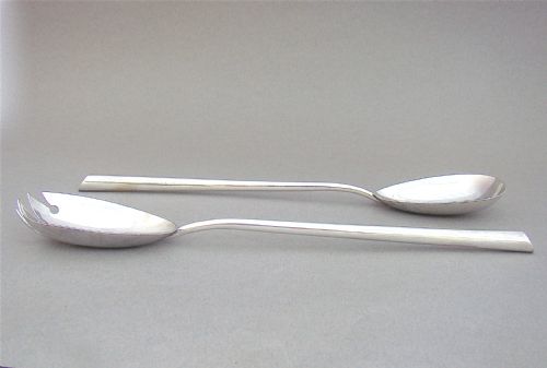 fig 1. PAIR OF GEORGE V SOLID SILVER SALAD SERVERS BY JOHN GRINSELL & SONS, BIRMINGHAM 1912