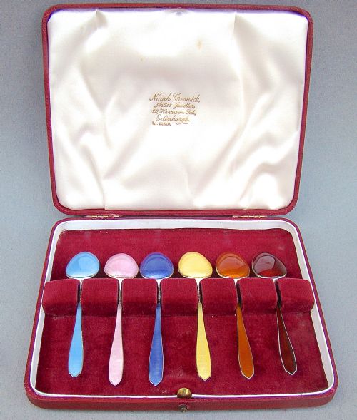 fig 2. CASED SET OF SIX MID-CENTURY GUILLOCHE ENAMEL COFFEE SPOONS, CIRCA 1950