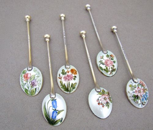 fig 2. CASED SET OF SIX