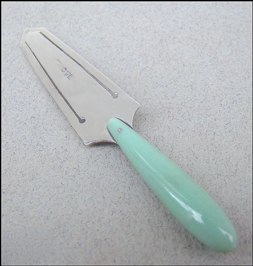 fig 1. UNUSUAL GEORGE V SILVER AND PALE GREEN BAKELITE BOOKMARK BY CHARLES HORNER, CHESTER 1912
