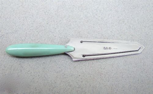 fig 2. UNUSUAL GEORGE V SILVER AND PALE GREEN BAKELITE BOOKMARK BY CHARLES HORNER, CHESTER 1912