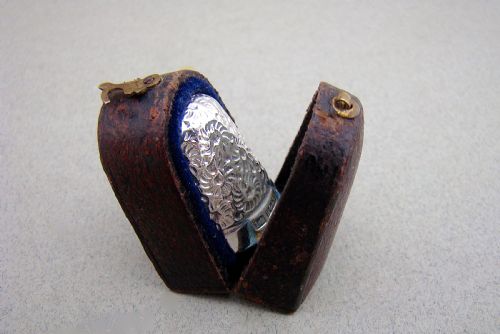 fig 2. CASED VICTORIAN SILVER THIMBLE BY HENRY GRIFFITH & SONS LTD, CHESTER 1894