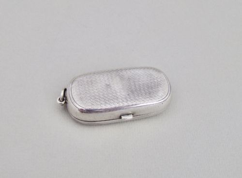 fig 1. GEORGE V SILVER DOUBLE SOVEREIGN CASE BY DENNISON WATCH CASE CO, BIRMINGHAM 1913