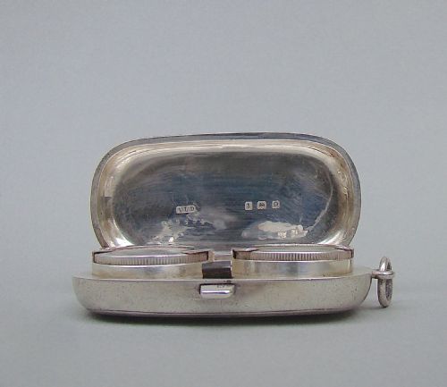 fig 4. GEORGE V SILVER DOUBLE SOVEREIGN CASE BY DENNISON WATCH CASE CO, BIRMINGHAM 1913