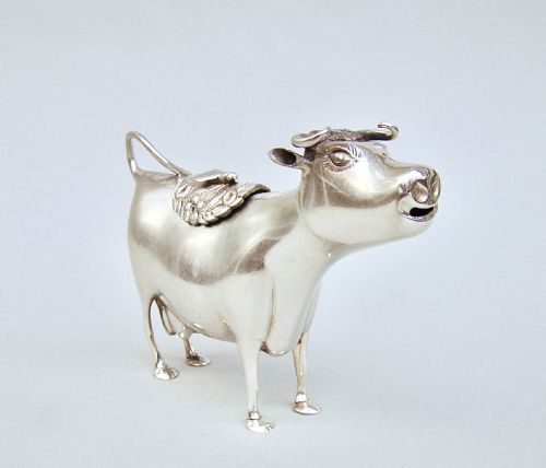 fig 2. EXQUISITE 19TH C. DUTCH SILVER COW CREAMER, CIRCA 1890