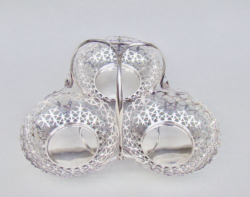 Fabulous Edwardian Silver Triple Sweetmeat Dish by Elkington & Co, Birmingham 1906
