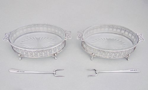 CASED PAIR OF ART DECO SILVER BUTTER DISHES BY THE ADIE BROTHERS BIRMINGHAM 1927 - ADDITIONAL PHOTO 2