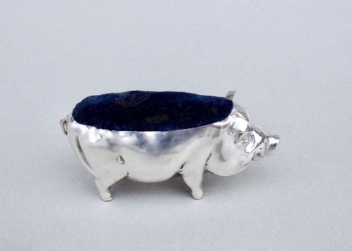 fig 2. LARGE EDWARDIAN SILVER “ PIG” PIN CUSHION BY HENRY MATTHEWS, BIRMINGHAM 1907
