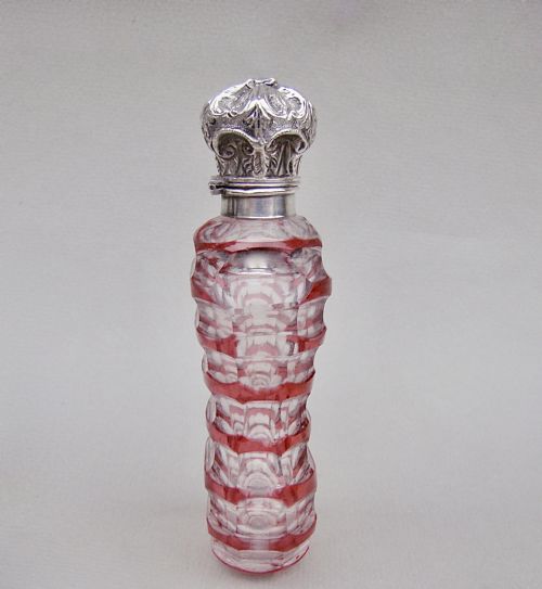 fig 2. LARGE VICTORIAN BOHEMIAN OVERLAY CRANBERRY GLASS SCENT BOTTLE, CIRCA 1870