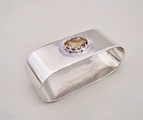 fig 1. ARTS & CRAFT SILVER NAPKIN RING INSET WITH CITRINE BY JOSEPH COOK & SON , BIRMINGHAM 1931