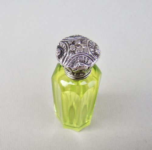fig 3. VICTORIAN SILVER & LIME GREEN SLICED-CUT GLASS SCENT BOTTLE , CIRCA 1890