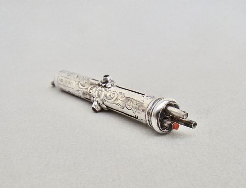 fig 2. UNUSUAL VICTORIAN SILVER TRIPLE LEAD PROPELLING PENCIL BY WILLIAM VALE & SONS, BIRMINGHAM 1896