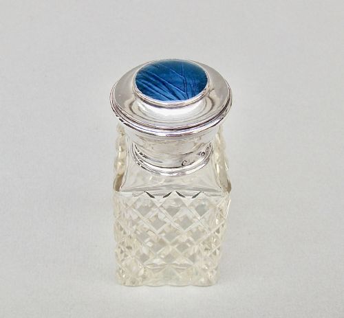 George V Silver & "Butterfly Wing" Glass Scent Bottle by G. W. Aldridge, Birmingham 1924