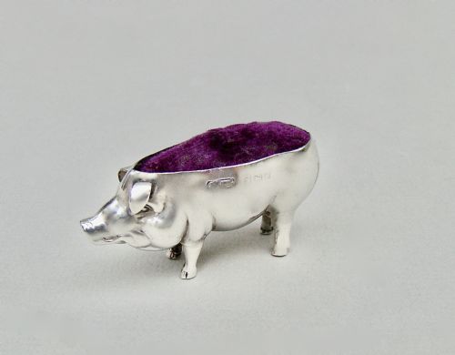 fig 1. EDWARDIAN SILVER PIG PIN CUSHION BY ADIE & LOVEKIN, BIRMINGHAM 1905
