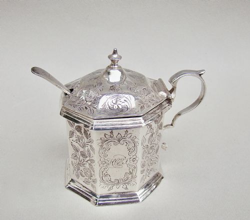 Victorian Silver  Mustard Pot by Hilliard & Thomason, Birmingham 1884