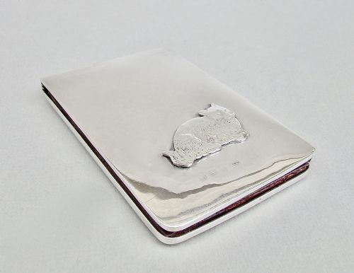 fig 2. RARE NOVELTY SILVER AIDE MEMOIRE APPLIED WITH A CAT BY CRISFORD & NORRIS, BIRMINGHAM 1924