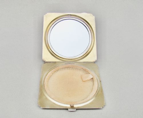 fig 3. STUNNING ART DECO SILVER AND GUILLOCHE ENAMEL COMPACT BY DEAKIN & FRANCIS, BIRMINGHAM 1921