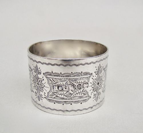 fig 3. CASED VICTORIAN SILVER NAPKIN RING BY HILLIARD & THOMASON, BIRMINGHAM 1895