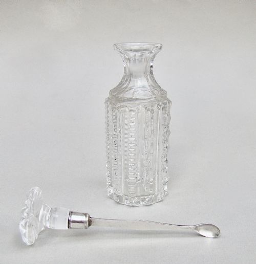 William IV Silver Cayenne Pepper Spoon with Glass Bottle by Henry Manton, Birmingham 1837