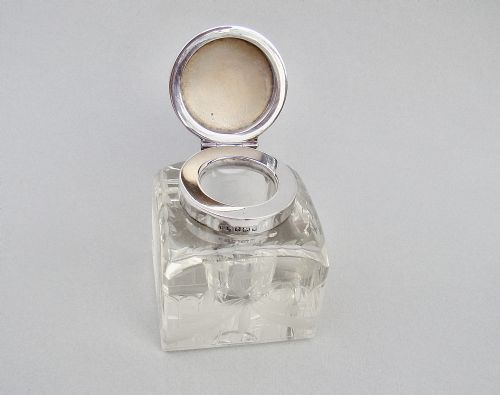 fig 2. EDWARDIAN SILVER & GUILLOCHE ENAMEL INKWELL BY LEVI & SALMAN, BIRMINGHAM 1908