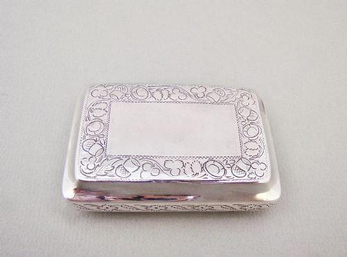 fig 1. EXQUISITE GEORGIAN SILVER SNUFF BOX BY WILLIAM PUGH, BIRMINGHAM 1816
