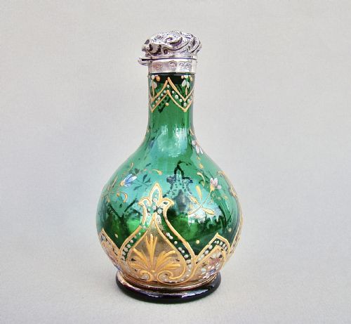 fig 2. EXQUISITE VICTORIAN SILVER MOUNTED BRISTOL GREEN ENAMELLED GLASS SCENT BOTTLE BY CHARLES MAY , BIRMINGHAM 1898