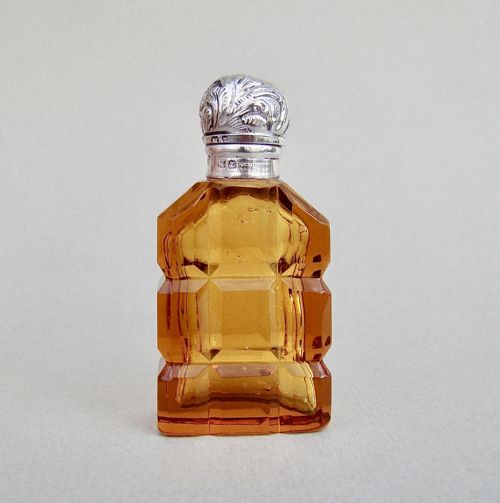 Victorian Silver and Amber Glass Scent Bottle by the Mousley Brothers , Birmingham 1899