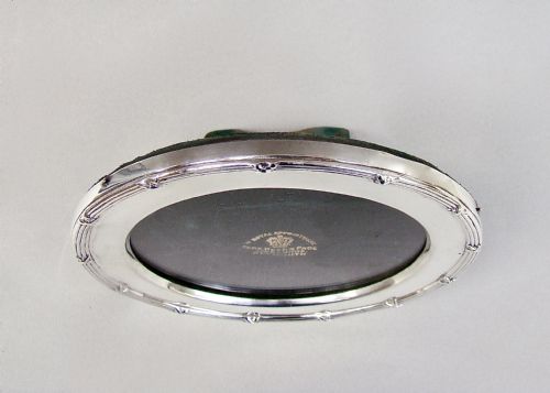 fig 3. EDWARDIAN SILVER PHOTO FRAME BY DEAKIN & FRANCIS, BIRMINGHAM 1903