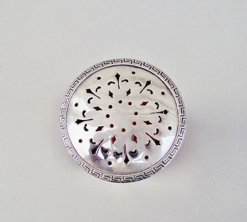 fig 2. ART DECO SILVER MOUNTED CRANBERRY SUGAR CASTER BY WILLIAM HUTTON & SONS, BIRMINGHAM 1929