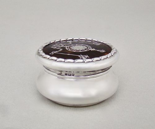 fig 2. EXQUISITE SILVER PIQUE TORTOISESHELL JEWELLERY BOX OR TRINKET BOX BY WILLIAM COMYNS, LONDON 1910