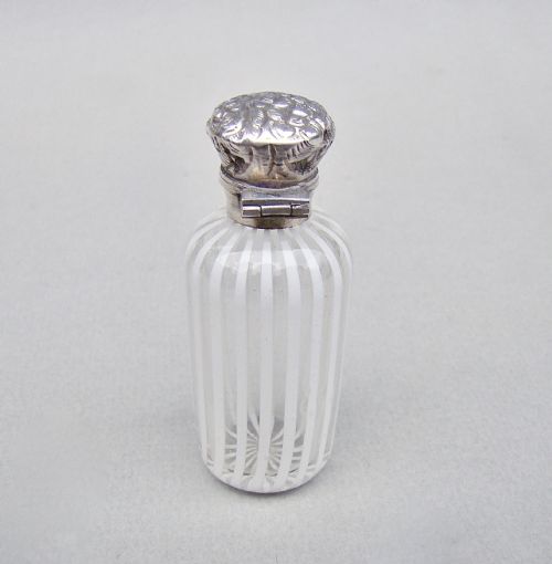 fig 2. DELIGHTFUL VICTORIAN NAILSEA TYPE GLASS SCENT BOTTLE, CIRCA 1890