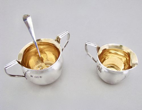 fig 3. CASED VICTORIAN SILVER STRAWBERRY SET BY JOHNSON, WALKER & TOLHURST LTD, LONDoN 1891