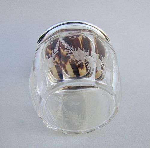fig 3. GEORGE V SILVER & TORTOISESHELL ETCHED GLASS VANITY JAR BY E. S. BARNSLEY, BIRMINGHAM 1915