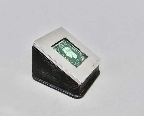 Edwardian Silver Single Stamp Box by Edward Souter Barnsley, Birmingham 1903