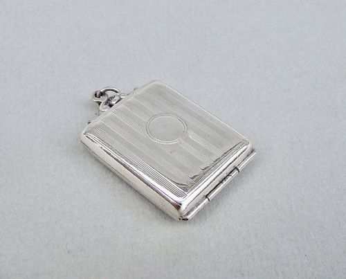 fig 1. EDWARDIAN SILVER NOVELTY STAMP CASE BY ALBERT ERNEST JENKINS, BIRMINGHAM 1909