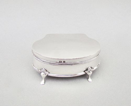 fig 2. SMALL EDWARDIAN SILVER JEWELLERY BOX, BIRMINGHAM 1906