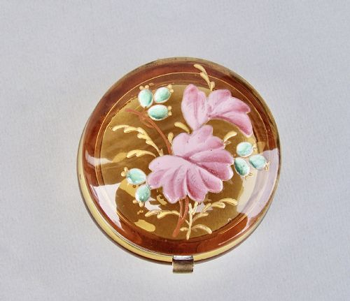 fig 1. 19TH CENTURY FRENCH ENAMELLED AMBER GLASS TRINKET BOX, CIRCA 1890