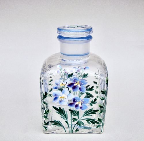 fig 1. 19TH CENTURY FRENCH ENAMELLED GLASS COLOGNE BOTTLE, CIRCA 1890
