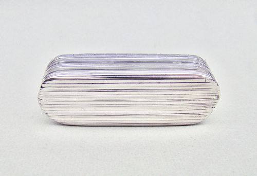 fig 3. GEORGIAN SILVER SNUFF BOX BY THOMAS PURVER, LONDON 1828