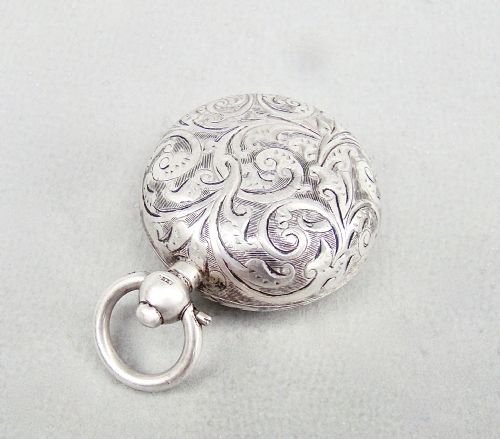 fig 2. EXQUISITE GEORGE V SILVER SINGLE SOVEREIGN CASE BY DENNISON, BIRMINGHAM 1912