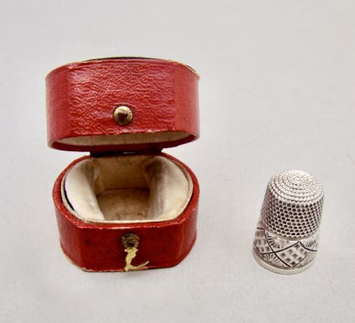 fig 2. CASED VICTORIAN SILVER THIMBLE BY HENRY GRIFFITH & SONS LTD, BIRMINGHAM CIRCA 1890