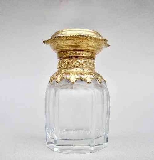 fig 2. DELIGHTFUL 19TH CENTURY FRENCH PALAIS ROYAL ENAMEL & ORMULU GLASS SCENT BOTTLE, CIRCA 1880

