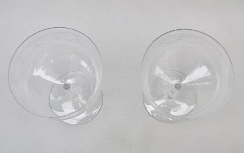 fig 1. ELEGANT PAIR OF ART DECO ENGRAVED CHAMPAGNE COUPES, CIRCA 1930