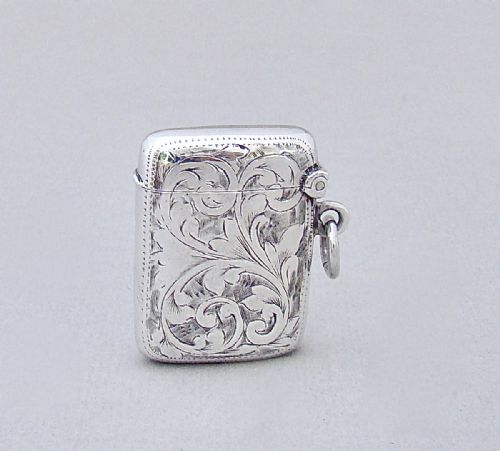 fig 1. DELIGHTFUL EDWARDIAN SILVER SMALL VESTA CASE BY JOSEPH GLOSTER, BIRMINGHAM 1901