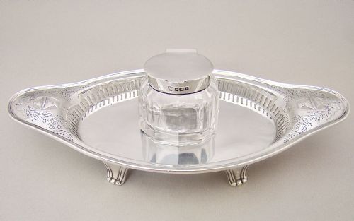 Georgian Revival Silver & Glass Inkstand by Hawksworth, Eyre & Co, Sheffield 1908