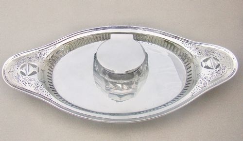 fig 2. GEORGIAN REVIVAL SILVER & GLASS INKSTAND BY HAWKSWORTH, EYRE & CO, SHEFFIELD 1908
